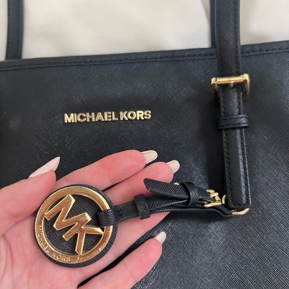 Black Michael Kors Medium Leather Tote Bag - Picture 2 of 6